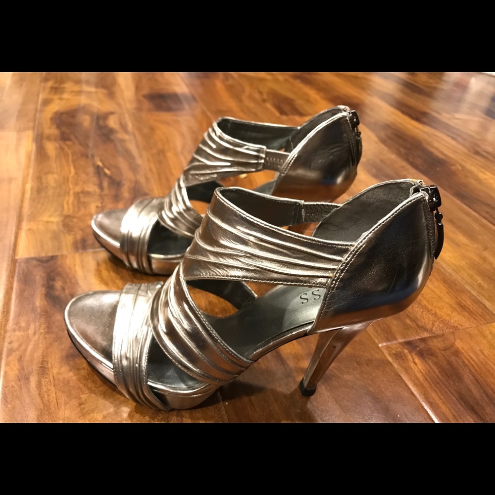 Guess Silver Stilettos Sz 8